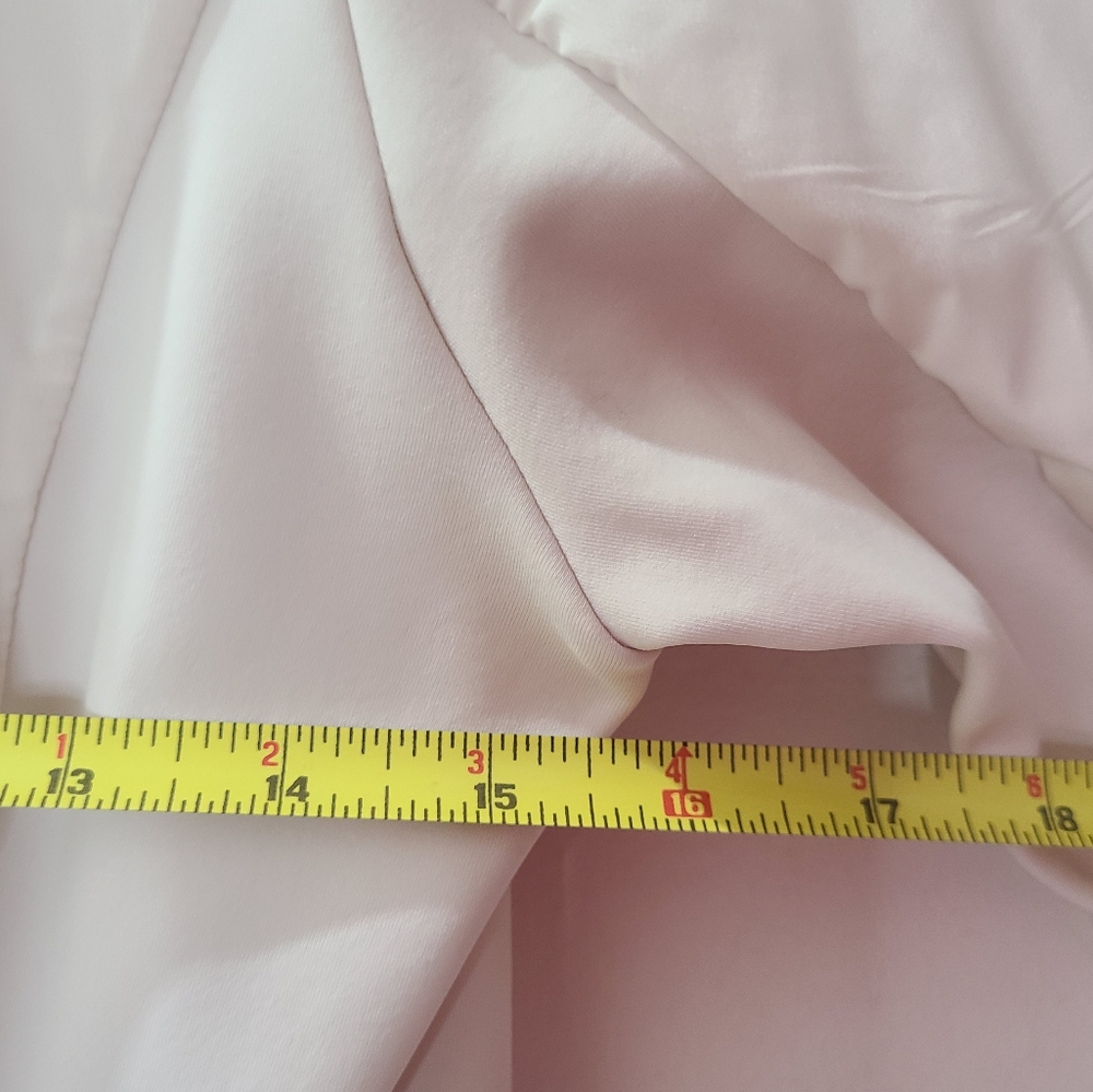 Lululemon Run For Cold Thermo-regulating Reflective Active Jacket in White Sz 4 - Picture 14 of 16